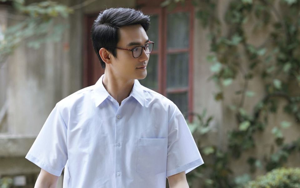 从"娘娘腔专业户"到"真男人",王凯仅用两部戏翻身