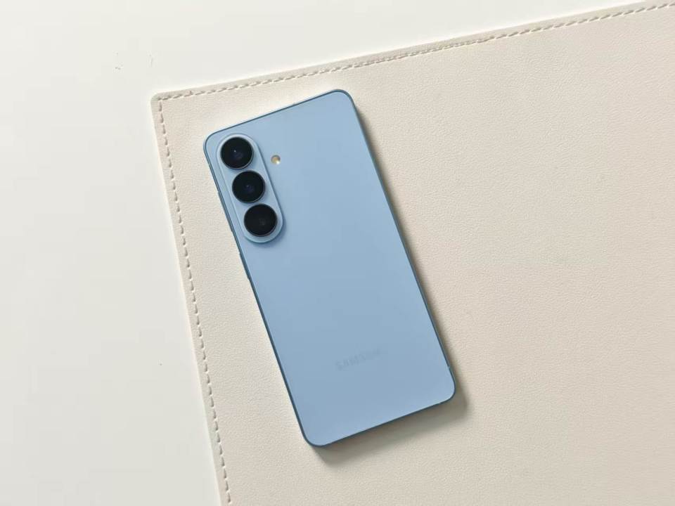 防窥有点意思！三星S26真机颜值绝了