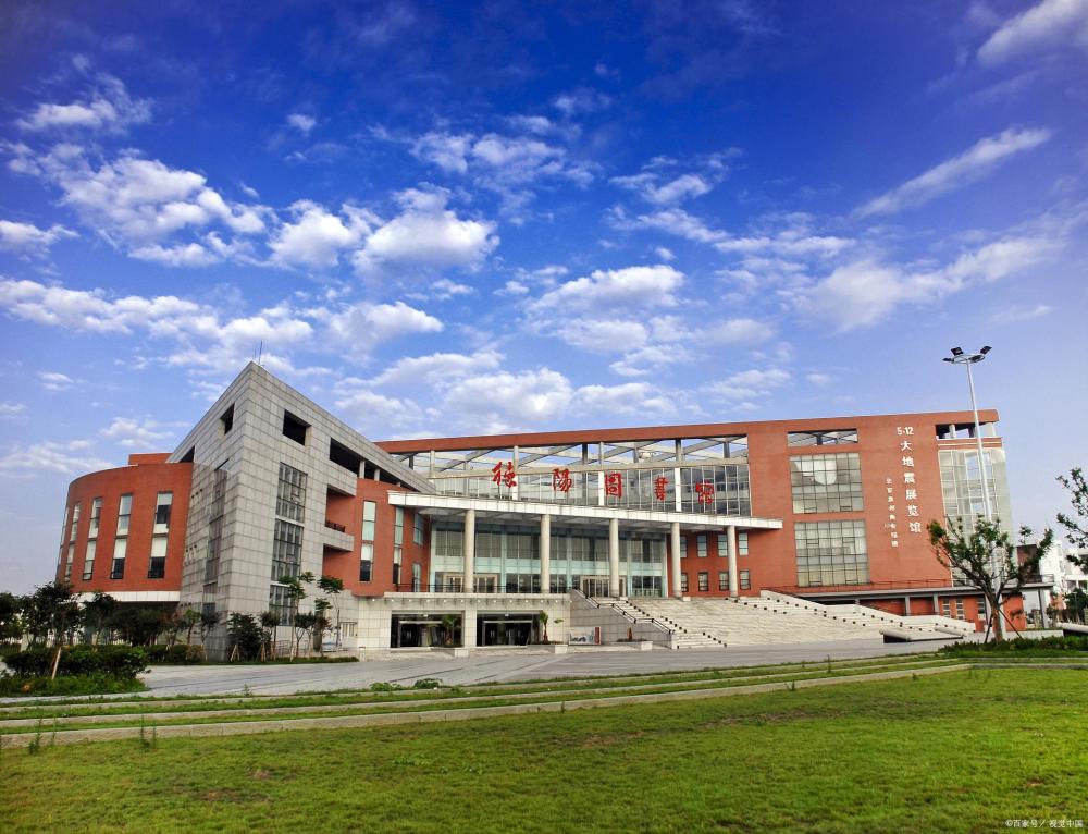 中南财经政法大学考研成绩流出,400分仅1人,平均达到376分_腾讯新闻