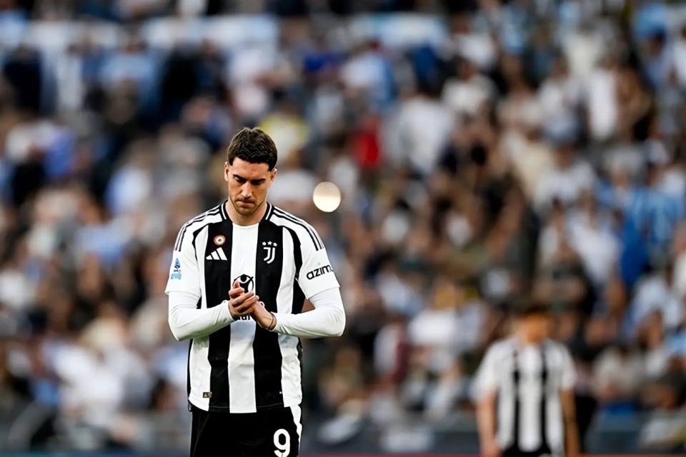 降薪续约？尤文新帅上任为弗拉打开新大门 若成功激活愿继续留队