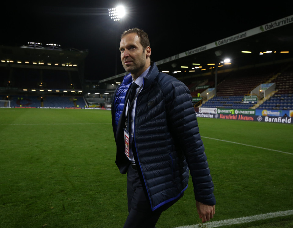 一日英超动向：斯洛特被信任不会下课，阿森纳能打破昔日纪录么