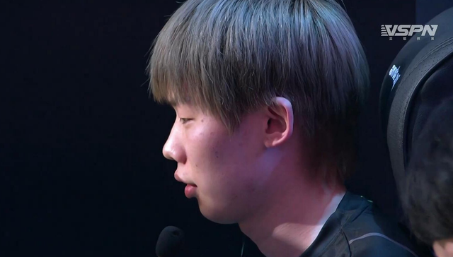 112是4am背锅侠?铁粉:也就是韦神,不然早凉了_腾讯新闻