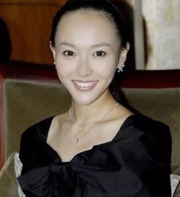 杨紫鞠婧祎全靠小心机,杨幂没刘海就是"光明顶"_腾讯新闻