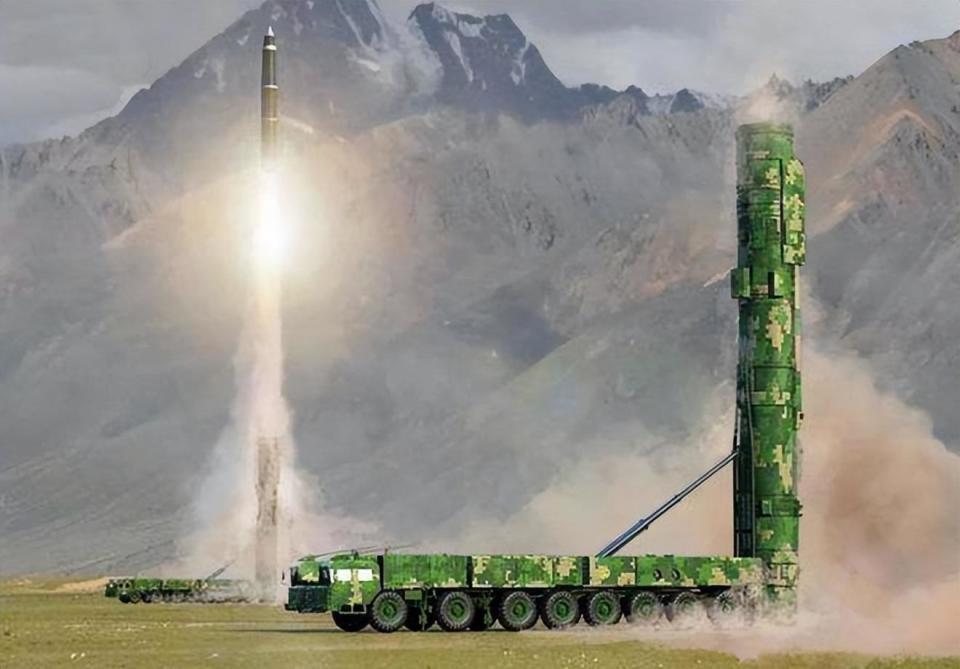 国产东风41洲导弹战力究竟有多强仅需半个小时就能抵达美国本土