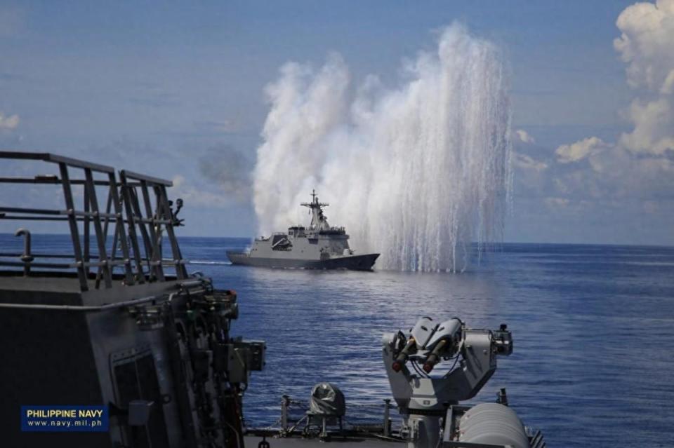 1亿菲律宾人支持对中国动手的越来越多中菲南海必有一战