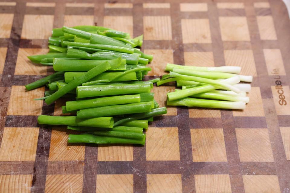 641