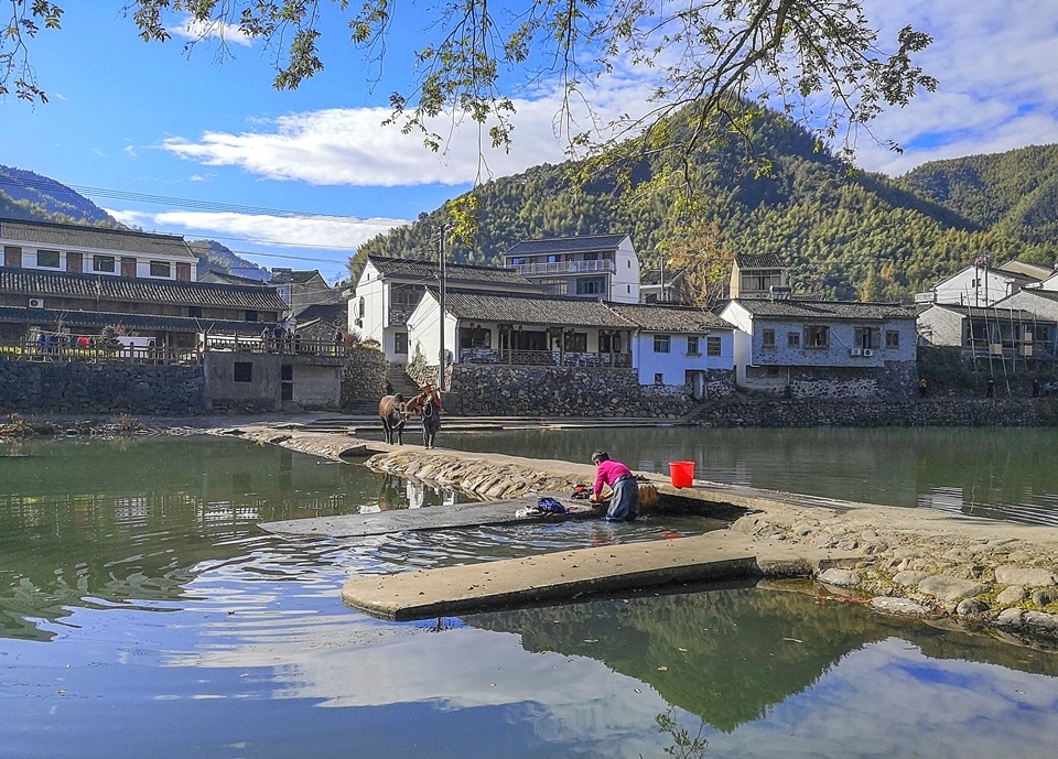 走近浙东美丽乡村的山里人家