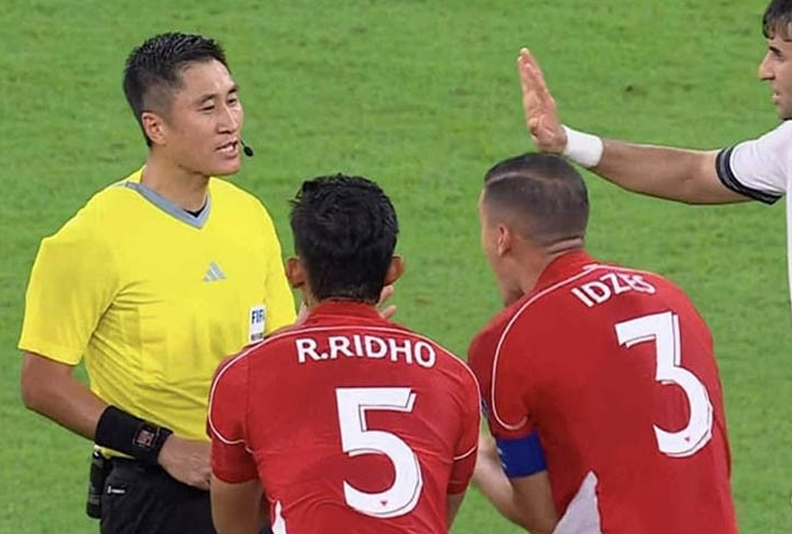 闹大了！印尼媒体呼吁调查马宁：他很可疑，总是制造争端，FIFA应介入