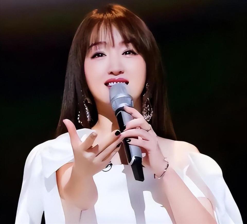 隐瞒了28年后 杨钰莹终于坦白：如果当年接受毛宁 现在早已当妈