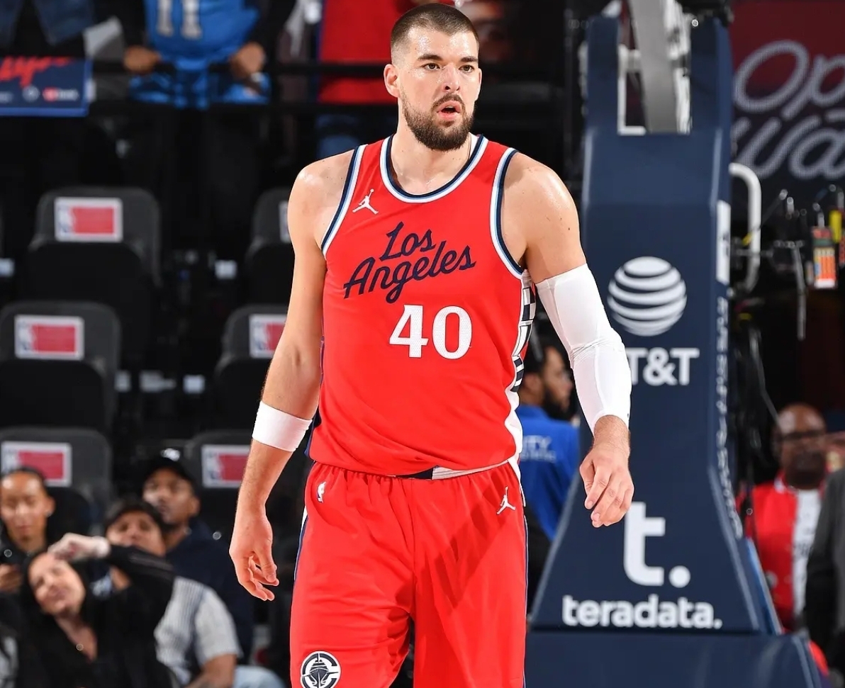 不是吧！勇士想要交易得到小薩博尼斯？ - 