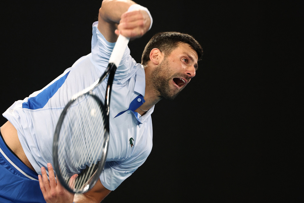 德约直落三盘横扫过关,携澳网31连胜跻身16强