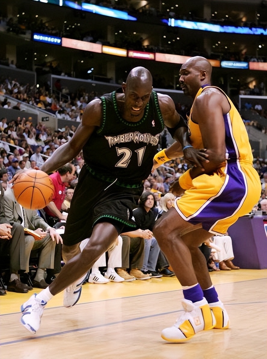 力压邓肯当选mvp,04年"狼王"加内特表现如何?4项数据排第一_腾讯新闻