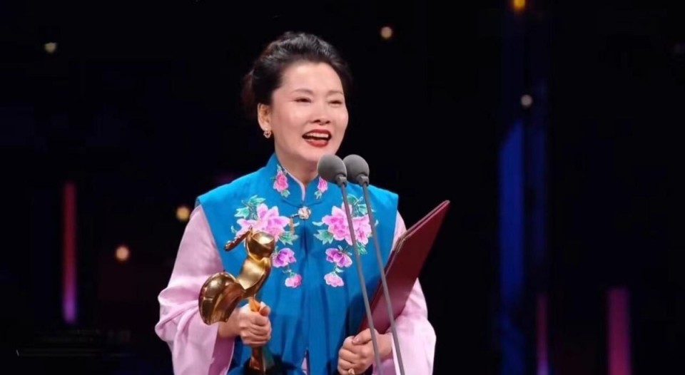 调侃张国荣,怒怼郭宝昌,何赛飞原来这么真性情