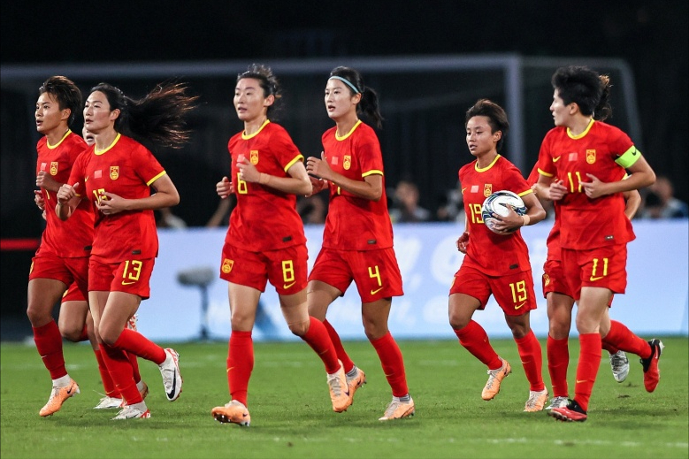 34中国女足遭日本淘汰比分存在迷惑性意志力难救中国足球