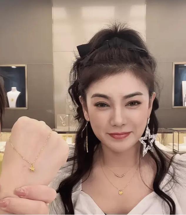 赵文琪:除了秦羽墨,再无代表作