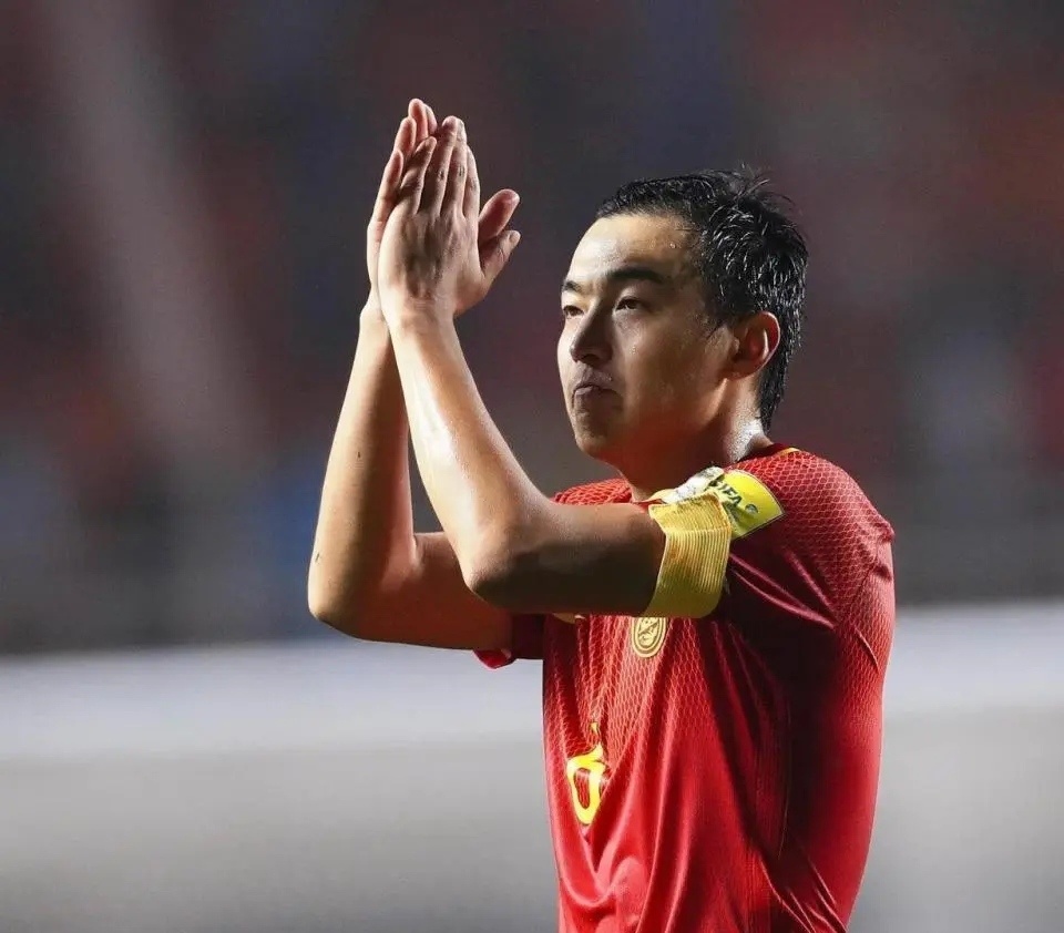 因吹斯霆亚洲杯1月14日上线看前国脚冯潇霆专业解读国足