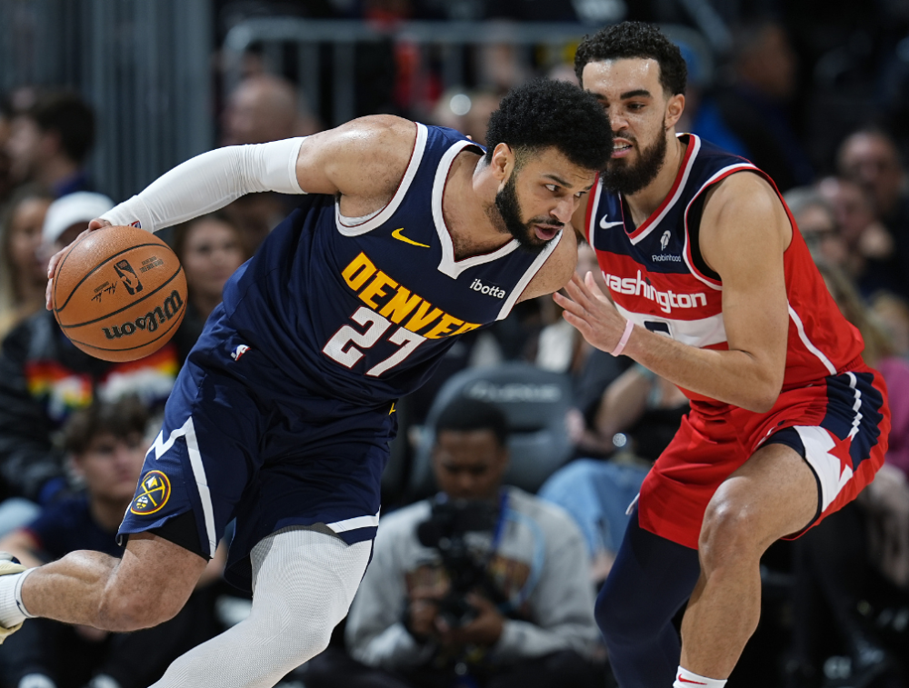 10中10轰211915约基奇迎纪录夜137次三双比肩詹威