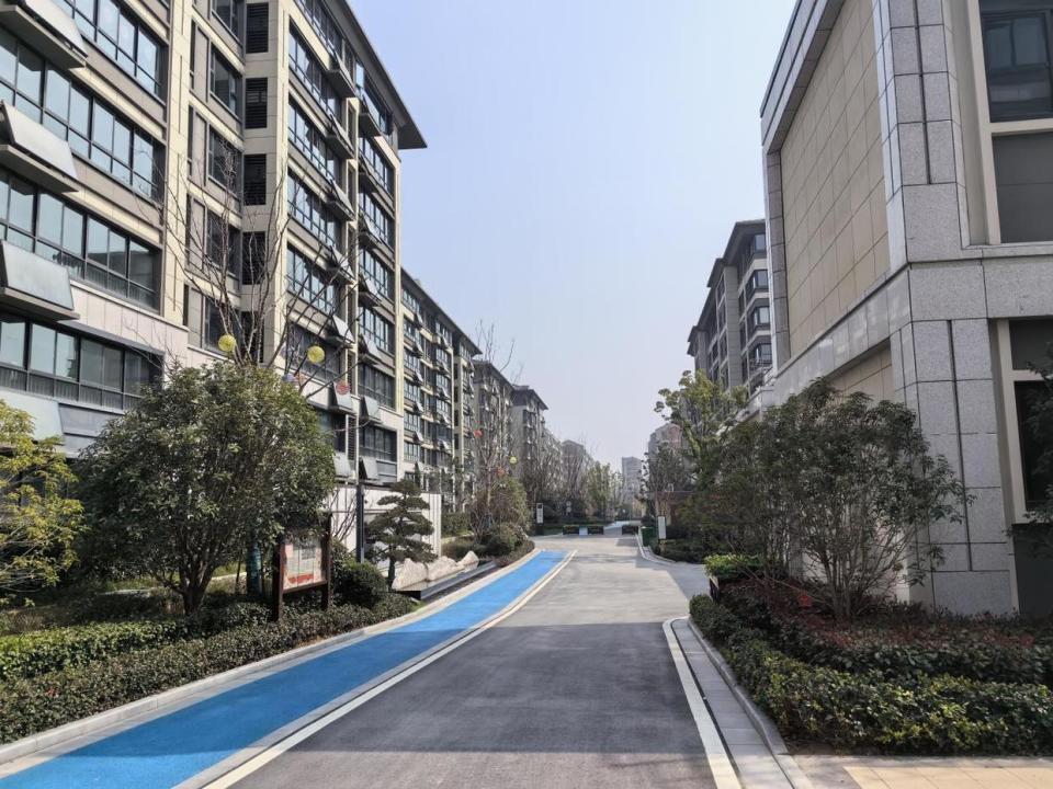 一个以8层洋房为主的低密住宅,实探合肥省府北的琥珀晴川里!_腾讯新闻
