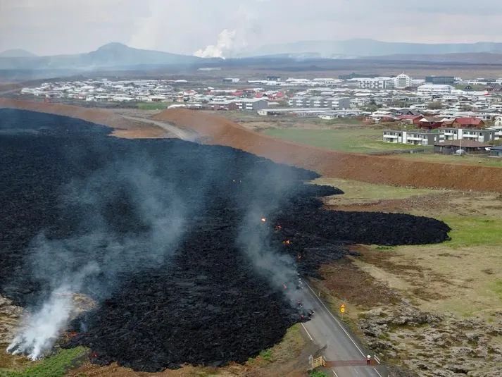 【欧洲】冰岛火山再次爆发