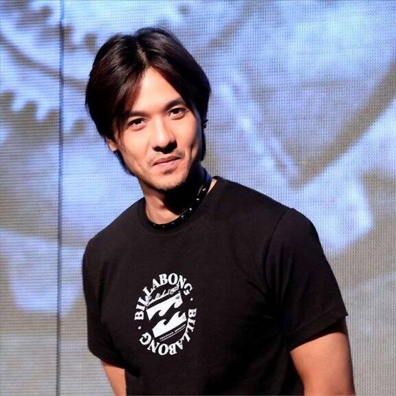 冯德伦:跟莫文蔚分手,苦等17年如愿娶舒淇50岁仍是宠妻狂魔