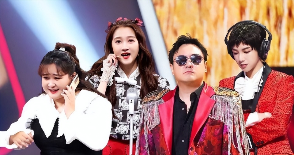 《王牌对王牌8》下期要爆!2位常驻不算啥,2位飞行嘉宾才是惊喜