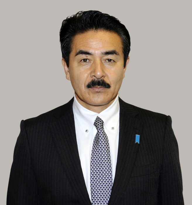 日本胡须队长佐藤正久批评岸田内阁阐述增强防卫费的说明本末倒置