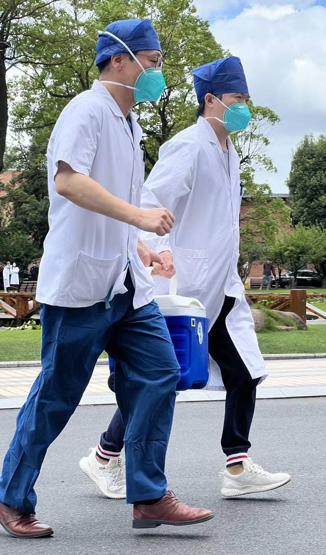 专访上海市肺科医院党委书记陈昶做一个内心柔软的医生