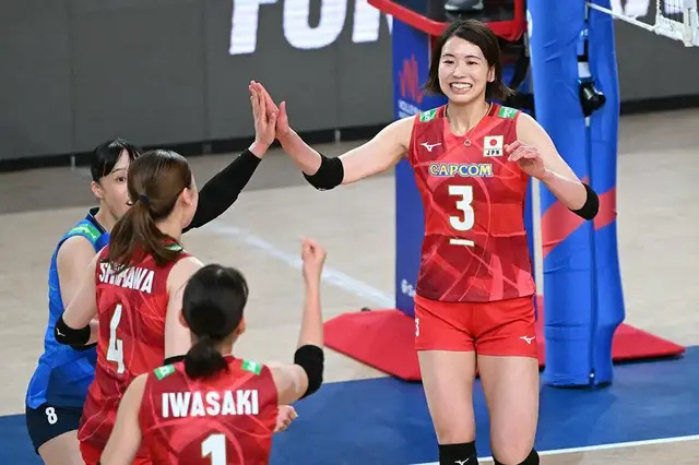 世联赛打韩国,古贺纱理那领衔的日本女排展现临危不乱的心理素质