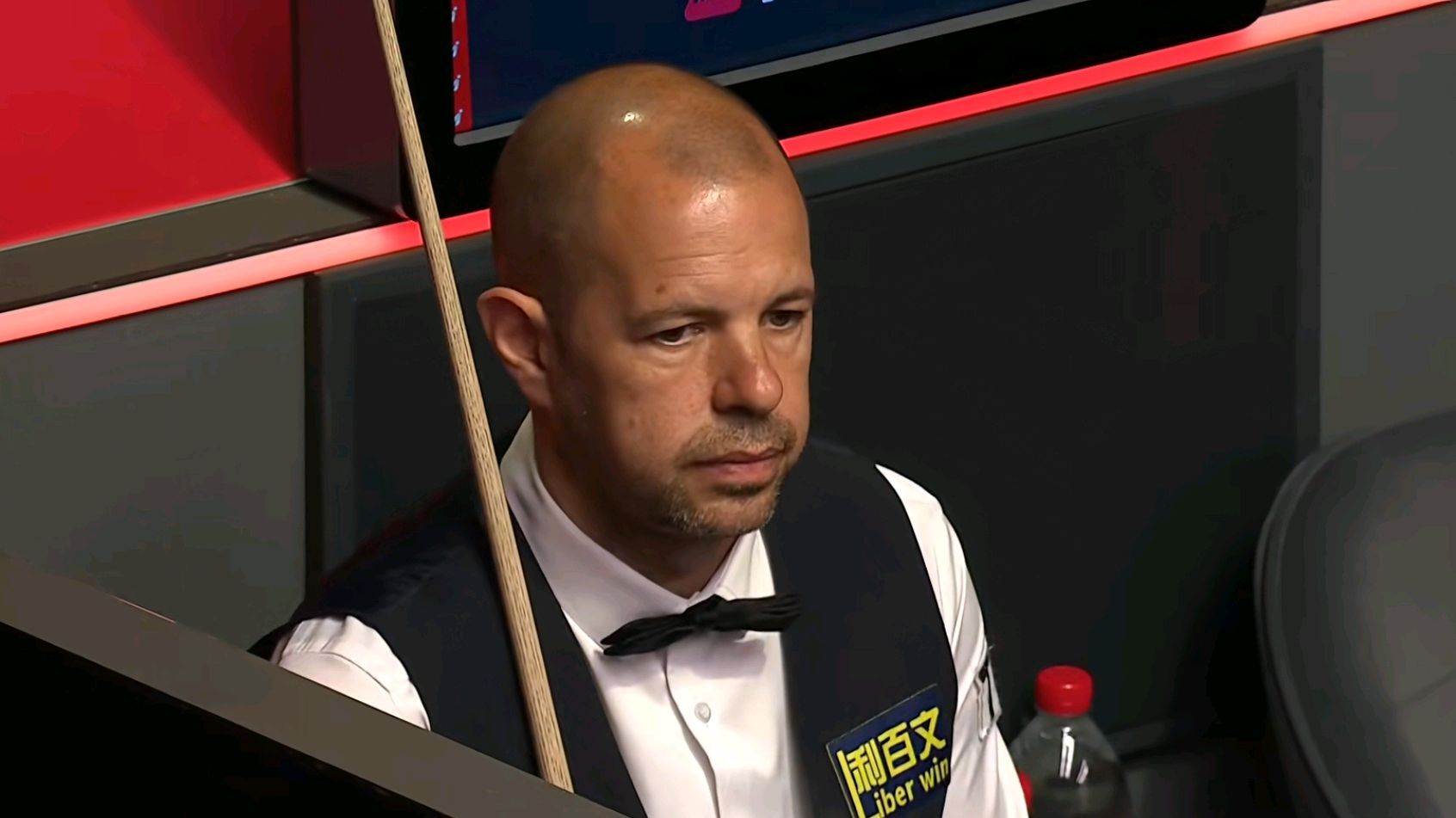 反打7-3！艾倫逆襲霍金斯終結三連敗，12冠王轟三破百進世錦賽四強 - 