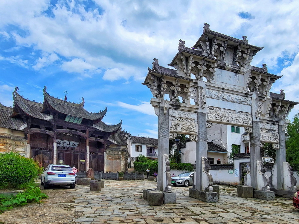 一生痴绝处无梦到徽州旌德江村