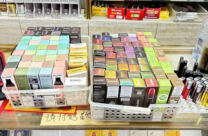 被禁售的果味电子烟真消失了吗?潮新闻记者走访发现:仍在暗中兜售