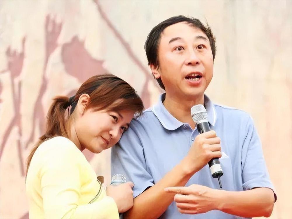 登33次春晚差点因保姆张梦身败名裂冯巩都经历了什么