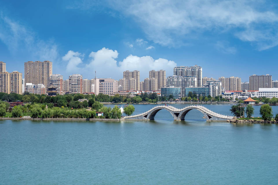 雄商高铁即将通车，这几座鲁西小城迎来发展翻身机遇_腾讯新闻