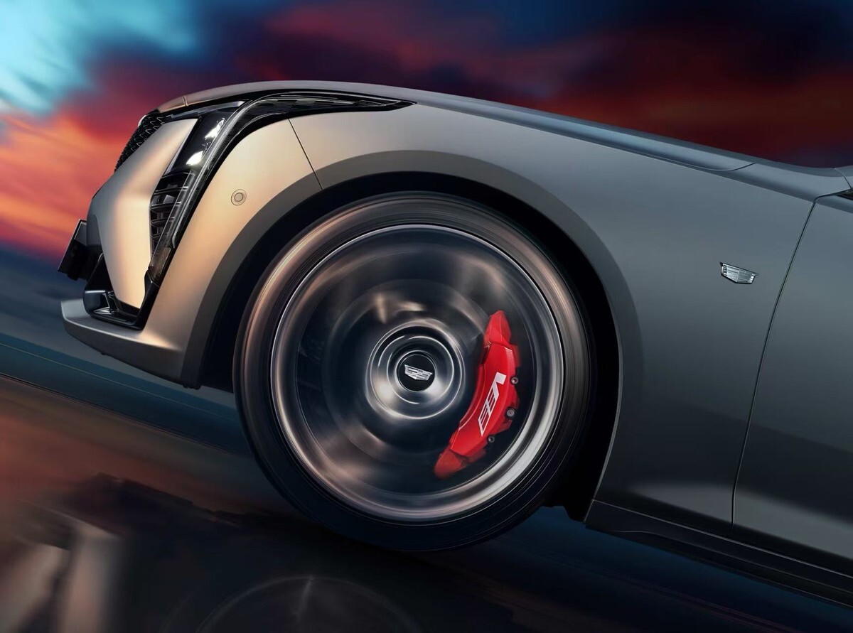 凱迪拉克全新CT5新裝亮相，限時一口價20.69萬起 - 