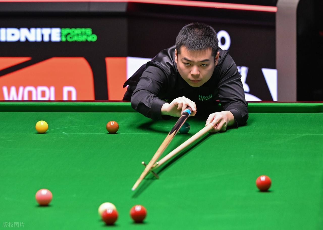 世錦賽資格賽：龐俊旭10-9絕殺埃默里，2桿破百6桿50+ 驚險晉級