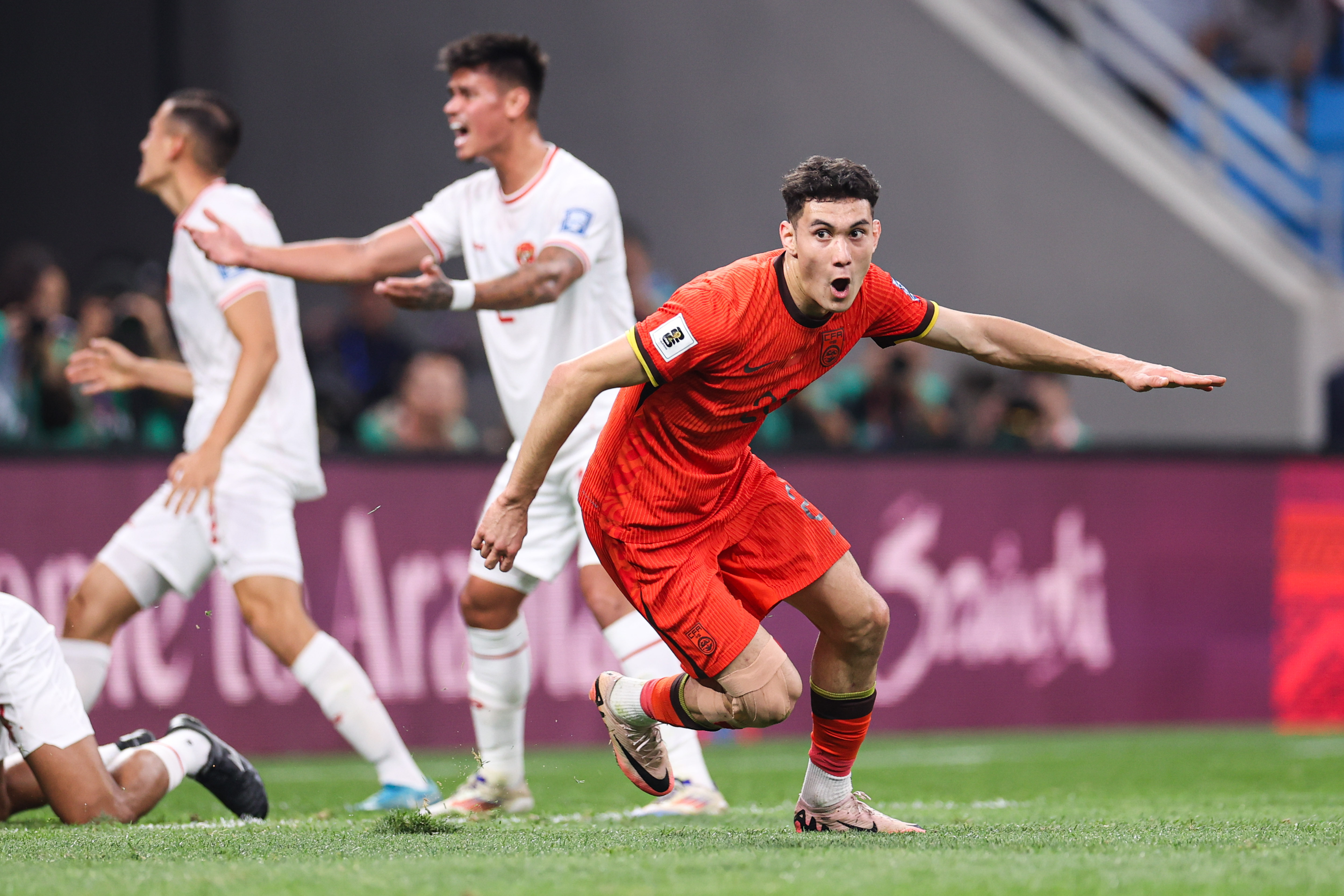 本土標王誕生！拜合拉木將加盟蓉城，轉會費超楊希僅次於拉唐 - 