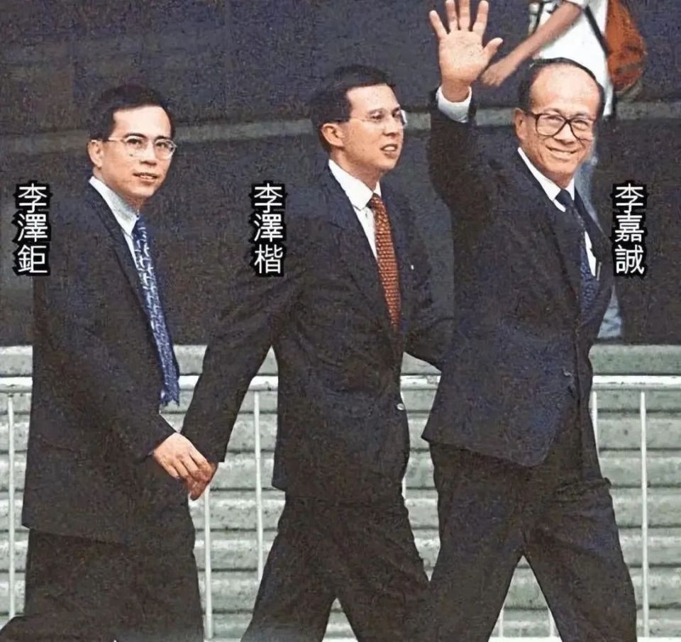 和庄月明生下两个儿子李泽钜和李泽楷,李泽钜和妻子王俪桥生了3女1子