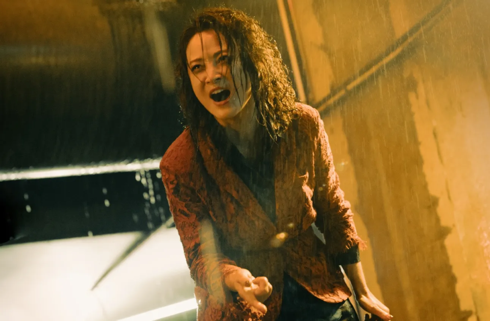 48岁美貌依旧惊人,疯魔角色演技精湛,难怪陈建斌这么爱她_腾讯新闻