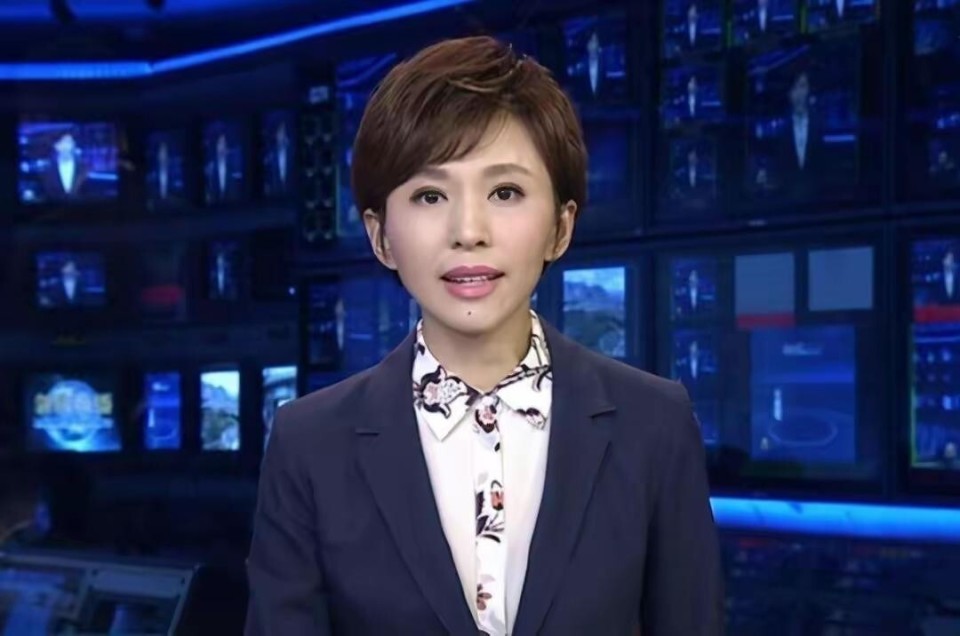 央视公布最新主持人名单：这10位“消失”已久的主持人，他们还好吗？_腾讯新闻