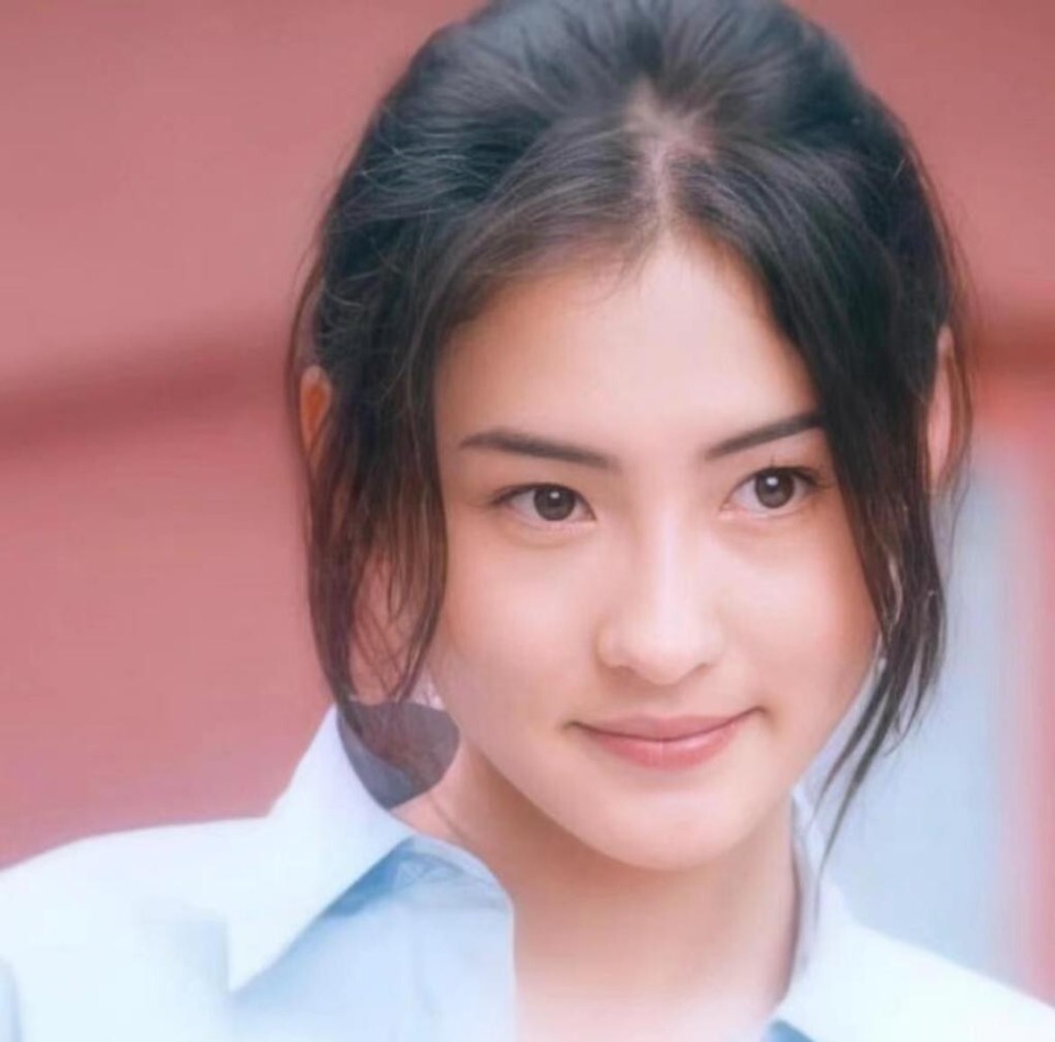 张柏芝小儿子照片曝光!生父至今成谜,她到底图啥?