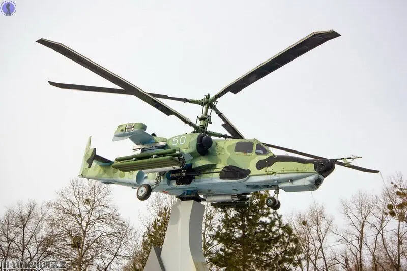 细看:卡-50"黑鲨"纪念碑 极具传奇色彩的苏联单座武装直升机