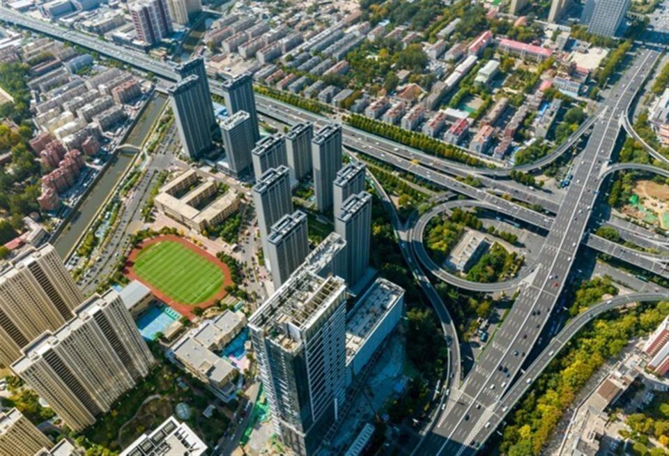 济南楼市再冲高！新房同比涨幅8.96%，刚需现在买房吗？_腾讯新闻