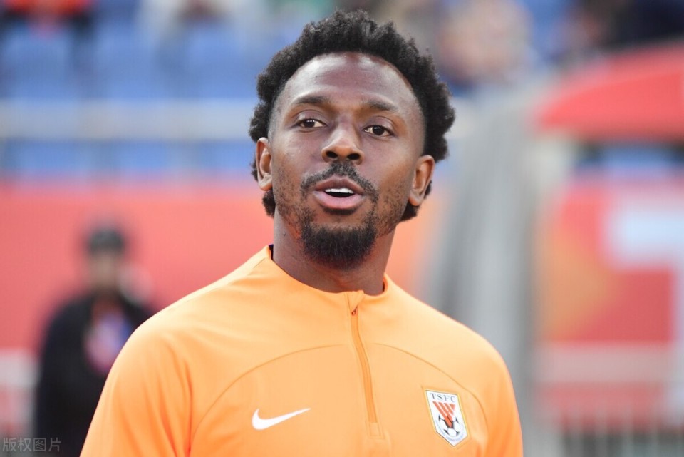 恭喜鲁能费南多伤势无大碍客场踢川崎就将首发吴兴涵成替补