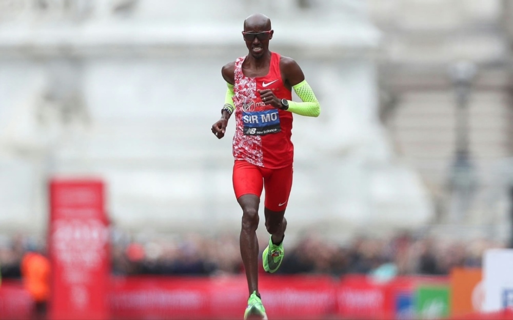 男跑者挂空挡,穿压缩裤让人脸红_腾讯新闻