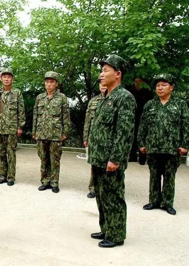 盘点朝鲜人民军装备的迷彩服,其实种类还真不少-腾讯新闻