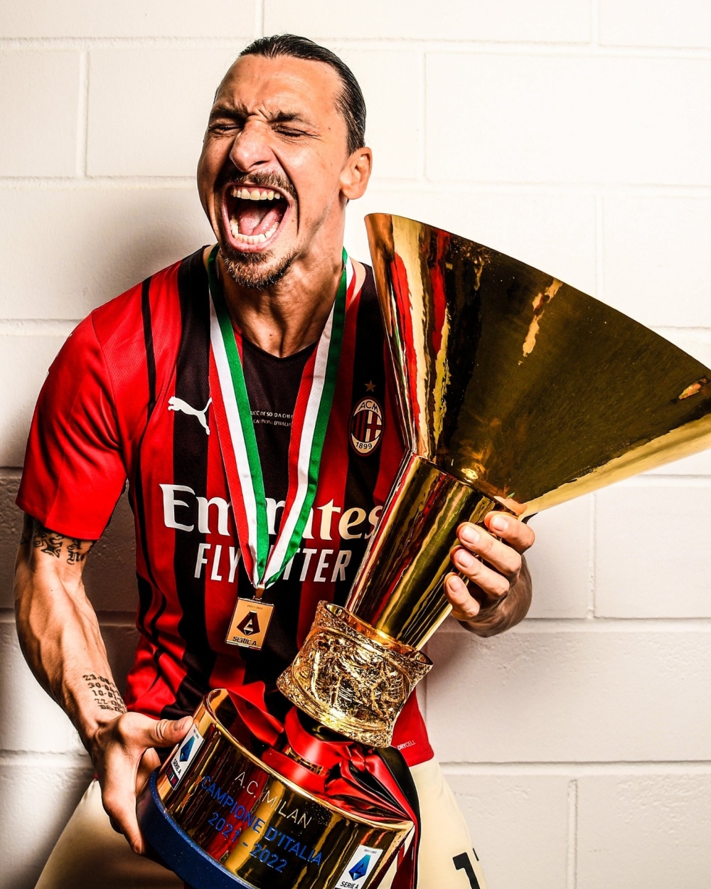 体谈双面伊布神仙球界的goat充满争议的足球上帝