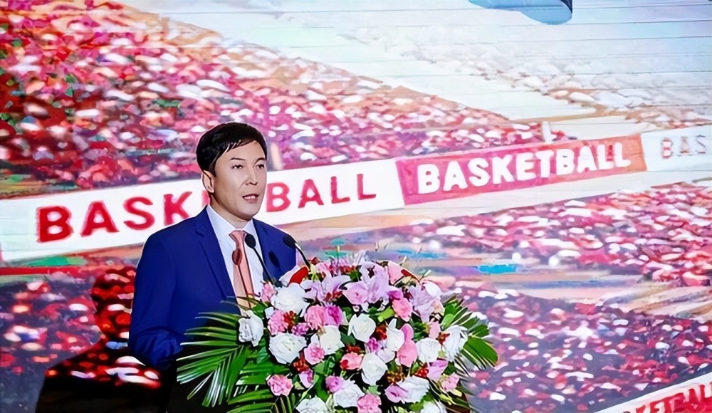 挣1.2亿失业一年快养不起妻儿湖人旧将是NBA多少人的缩影？王佩丰的VBA教程怎么样2023已更新(新华网/知乎)