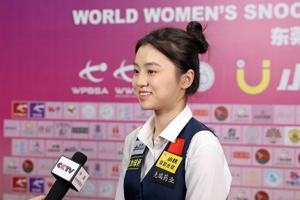 白雨露逆转战胜埃文斯,再进女子世锦赛决赛,将与泰国女将争冠