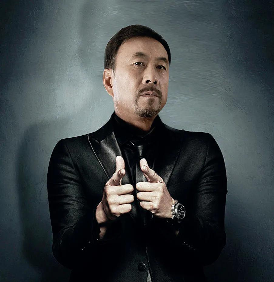 马卫军:曾在日本当了10年白领,50岁回国成日本军专业户,67岁还不火