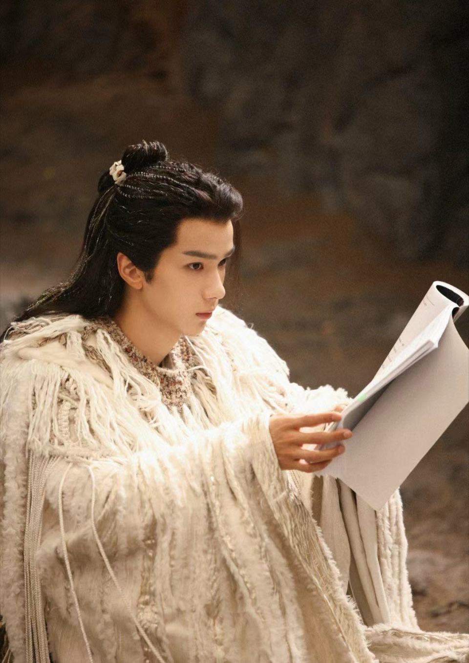 《古相思曲》出圈,郭迦南《白月梵星》因丑被换